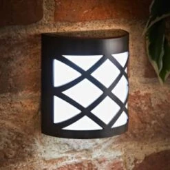 Solar Powered Kensington Wall Lights - Black 4pk